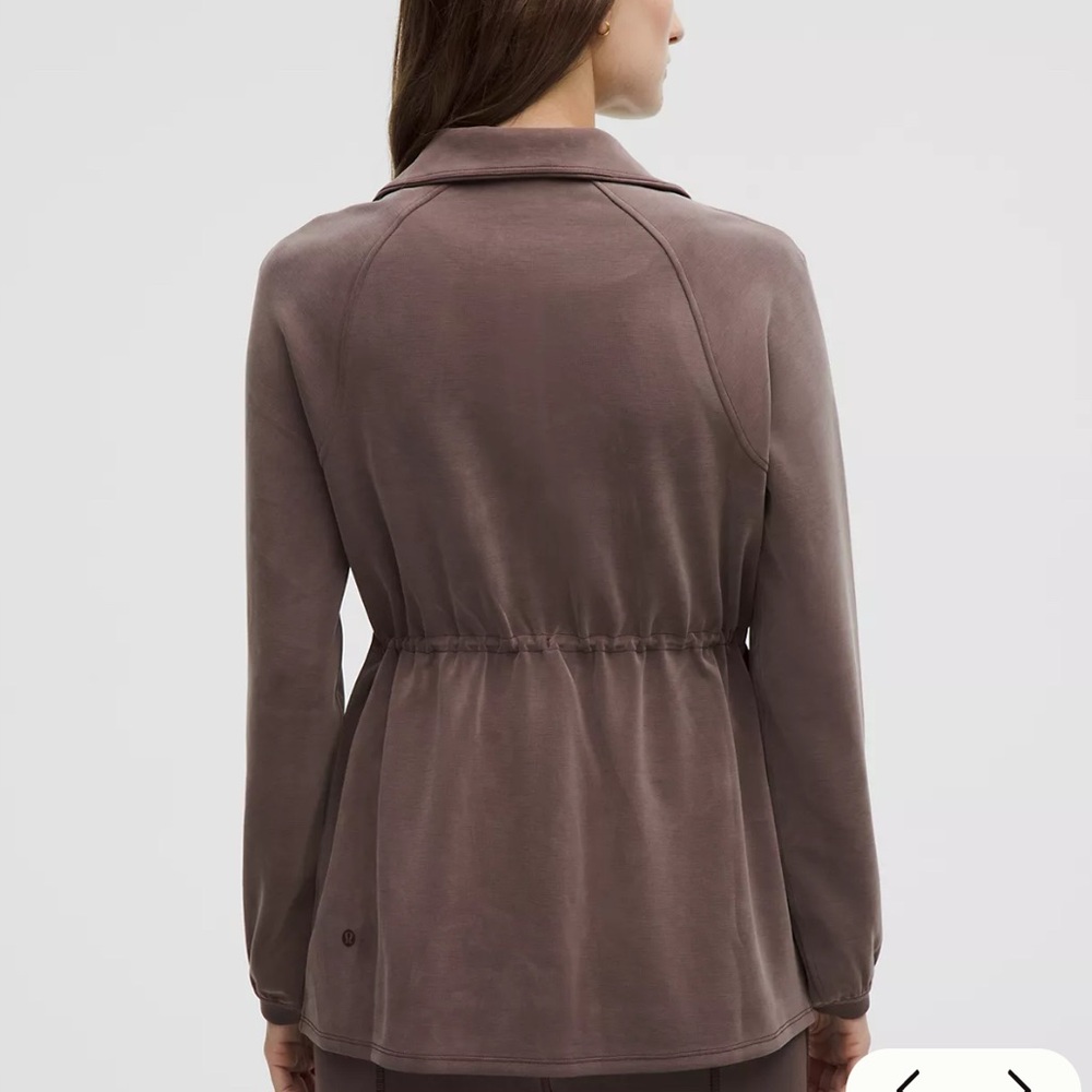 lululemon athletica Softstreme Jacket - Picture 2 of 9